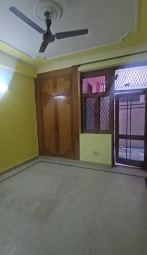 2 BHK Independent House For Rent in Sector 33