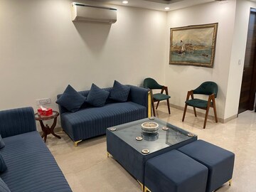Living Room in 3 BHK Builder Floor at South Extension ii – for Rent