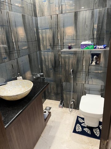Bathroom in 3 BHK Builder Floor at South Extension ii – for Rent