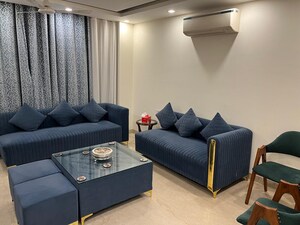 Living Room in 3 BHK Builder Floor at South Extension ii – for Rent