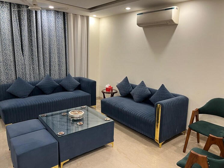Living Room, south extension ii 3 Bedroom 1850 Sq.Ft. Builder Floor In South Extension ii Delhi 9251172