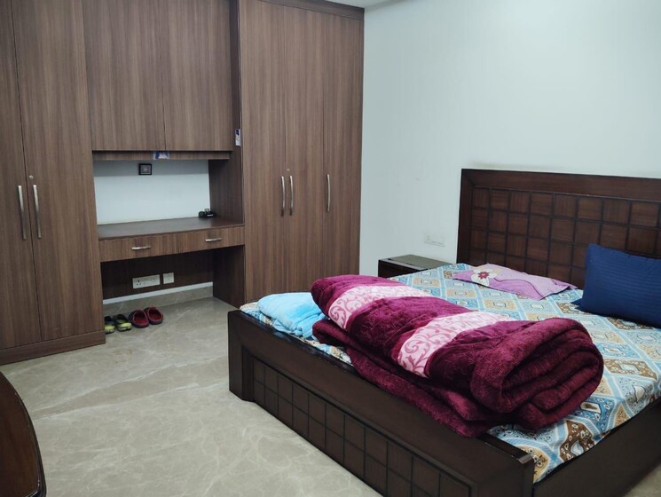 Bedroom, greater kailash ii 4 Bedroom 2450 Sq.Ft. Builder Floor In Greater Kailash ii Delhi 9251180