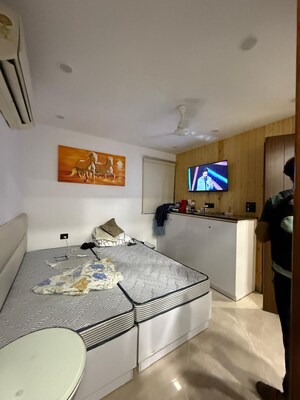 Room in 4 BHK Builder Floor at Greater Kailash ii – for Sale