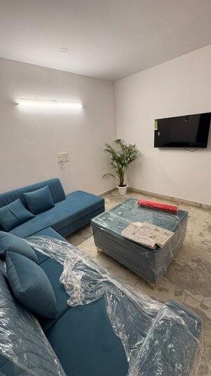 Bedroom in 2 BHK Builder Floor at Sector 51 – for Rent