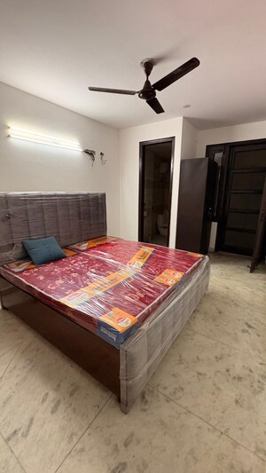 Bedroom in 2 BHK Builder Floor at Sector 51 – for Rent