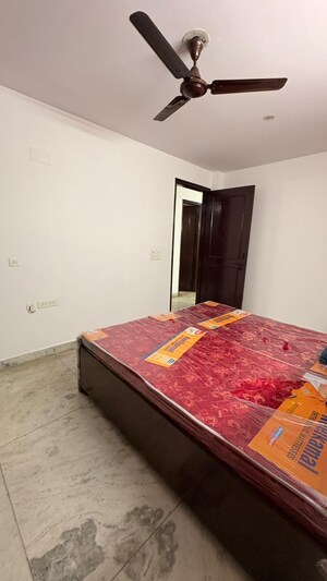 Bedroom in 2 BHK Builder Floor at Sector 51 – for Rent