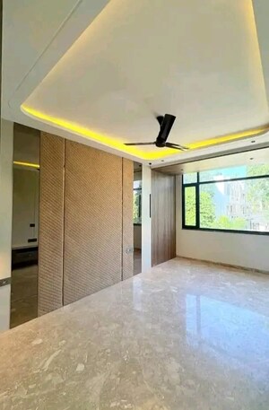 Bedroom in 3 BHK Apartment at Chattarpur – for Rent