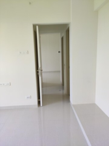 Room in 1 BHK Apartment at JVM Pearl, Kavesar – for Rent