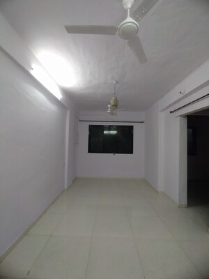 Room in 1 BHK Apartment at Andheri West – for Rent