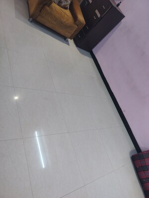 Furnished Amenities in 1 BHK Apartment at Kurla West – for Rent