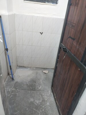 Bathroom in 1 RK Apartment at Kurla West – for Rent