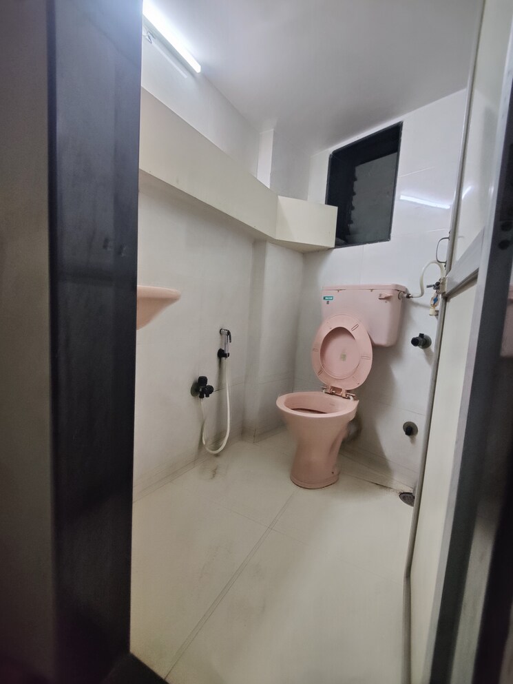 Bathroom, malad west Commercial Office Space 280 Sq.Ft. In Malad West Mumbai 9251279