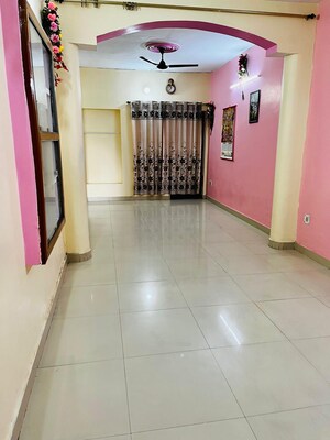 Building Lobby in 2 BHK Independent House at Gomti Nagar – for Rent