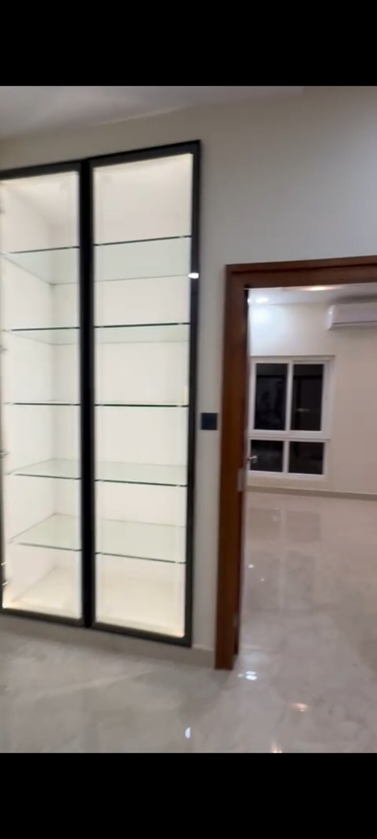 Room, city-center-banjara-hills 3 Bedroom 2000 Sq.Ft. Apartment In Banjara Hills Hyderabad 9251299