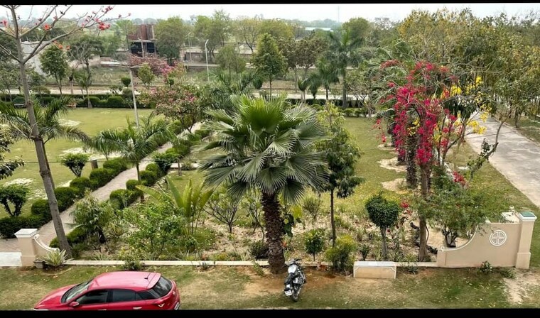 Garden, zestha-bhagirath-vihar-residency  200 Sq.Yd. Plot In Sector 27 Yamuna Expressway Greater Noida 9251315