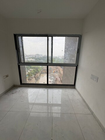Room in 3 BHK Apartment at Hubtown Rising City, Ghatkopar East – for Sale