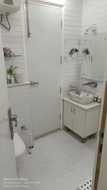 Attached Bathroom in 3 BHK Apartment at West Enclave – for Rent
