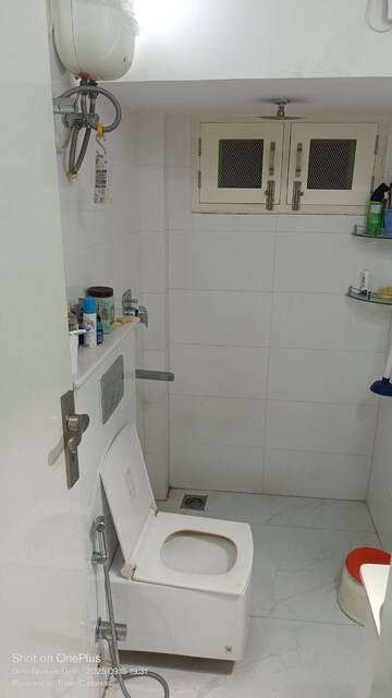 Bathroom in 3 BHK Apartment at West Enclave – for Rent