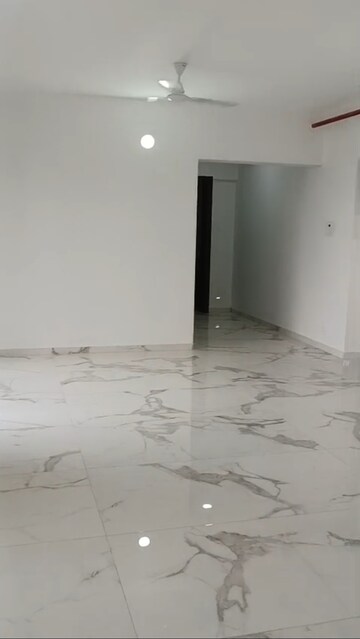 Room in 3 BHK Apartment at Pride Platinum, Baner – for Rent