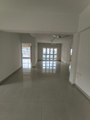 2 BHK Apartment For Rent in Accel CF, Cunningham Road