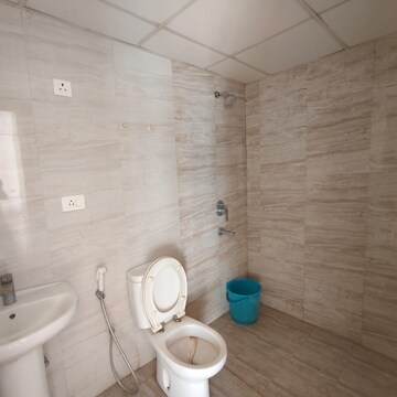 Bathroom in 2 BHK Apartment at Sunland Residency, Bablatala – for Rent
