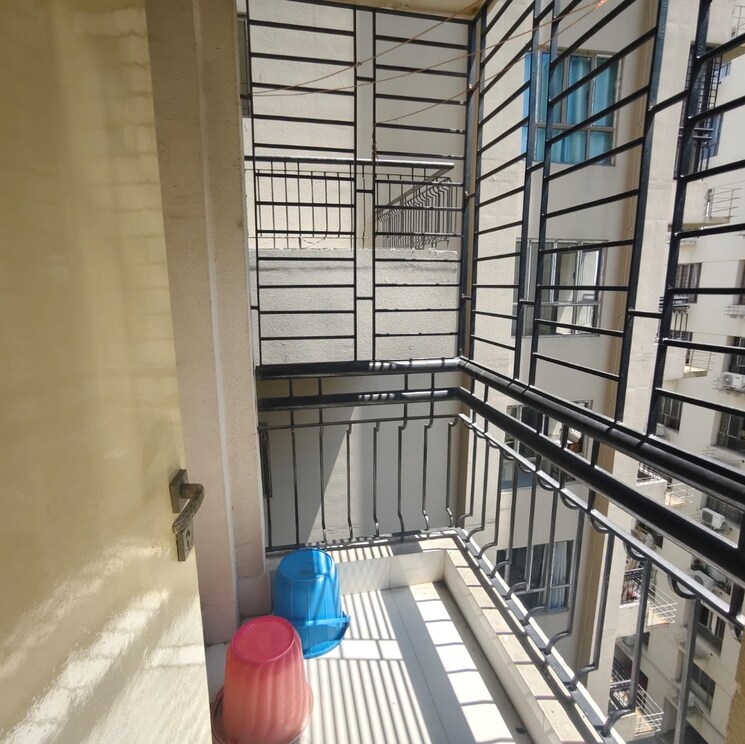 Balcony, sunland-residency 2 Bedroom 1000 Sq.Ft. Apartment In Bablatala Kolkata 9251345