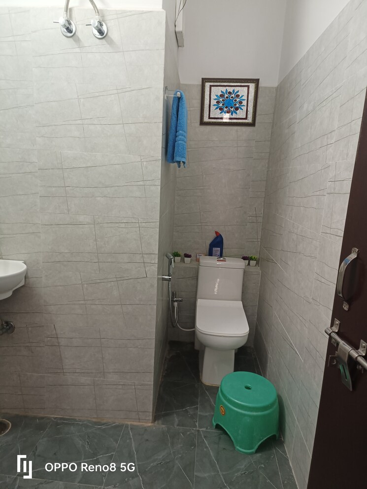 Bathroom, sector 55 2 Bedroom 1200 Sq.Ft. Independent House In Sector 55 Noida 9251362