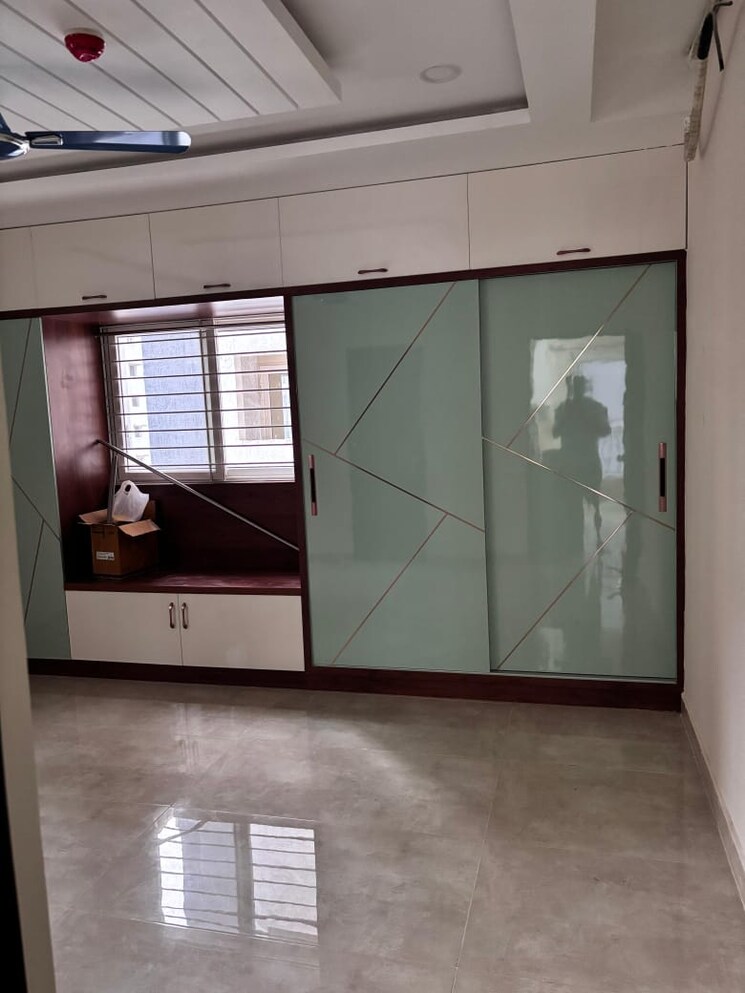 Room, candeur-40 3 Bedroom 1800 Sq.Ft. Apartment In Miyapur Hyderabad 9251361