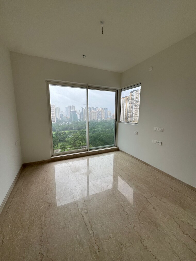 Room, courtyard-by-narang-realty-and-the-wadhwa-group 2 Bedroom 830 Sq.Ft. Apartment In Pokhran Road No Two Thane 9251366