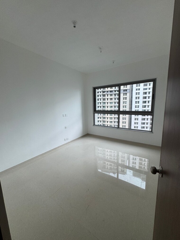 Room, kalpataru-immensa 3 Bedroom 996 Sq.Ft. Apartment In Kolshet Road Thane 9251377