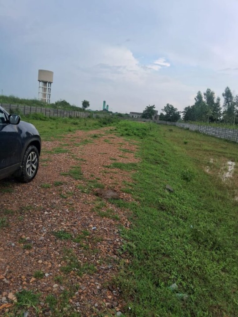 undefined, wave-city  80 Sq.Yd. Plot In Wave City Ghaziabad 9251379