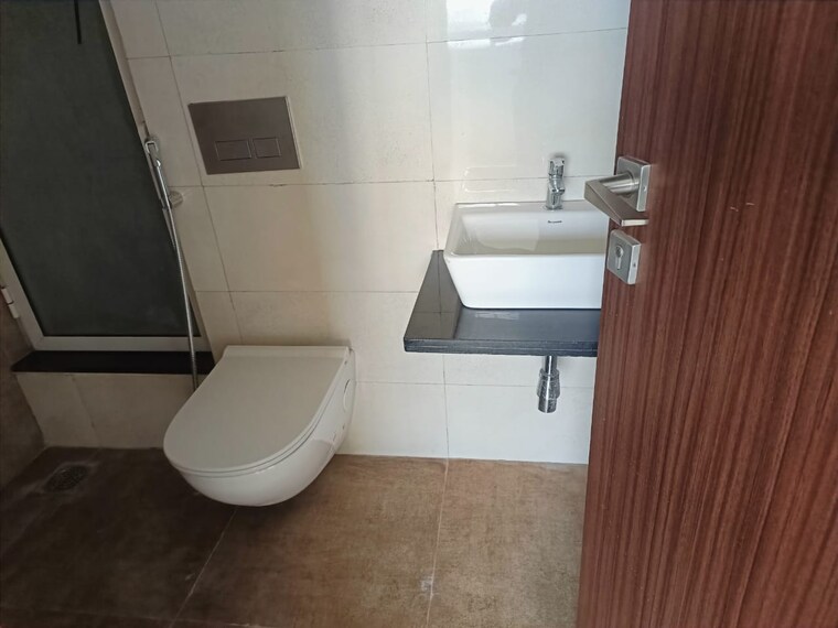 Bathroom, omkar-signet 1 Bedroom 333 Sq.Ft. Apartment In Malad East Mumbai 9251386