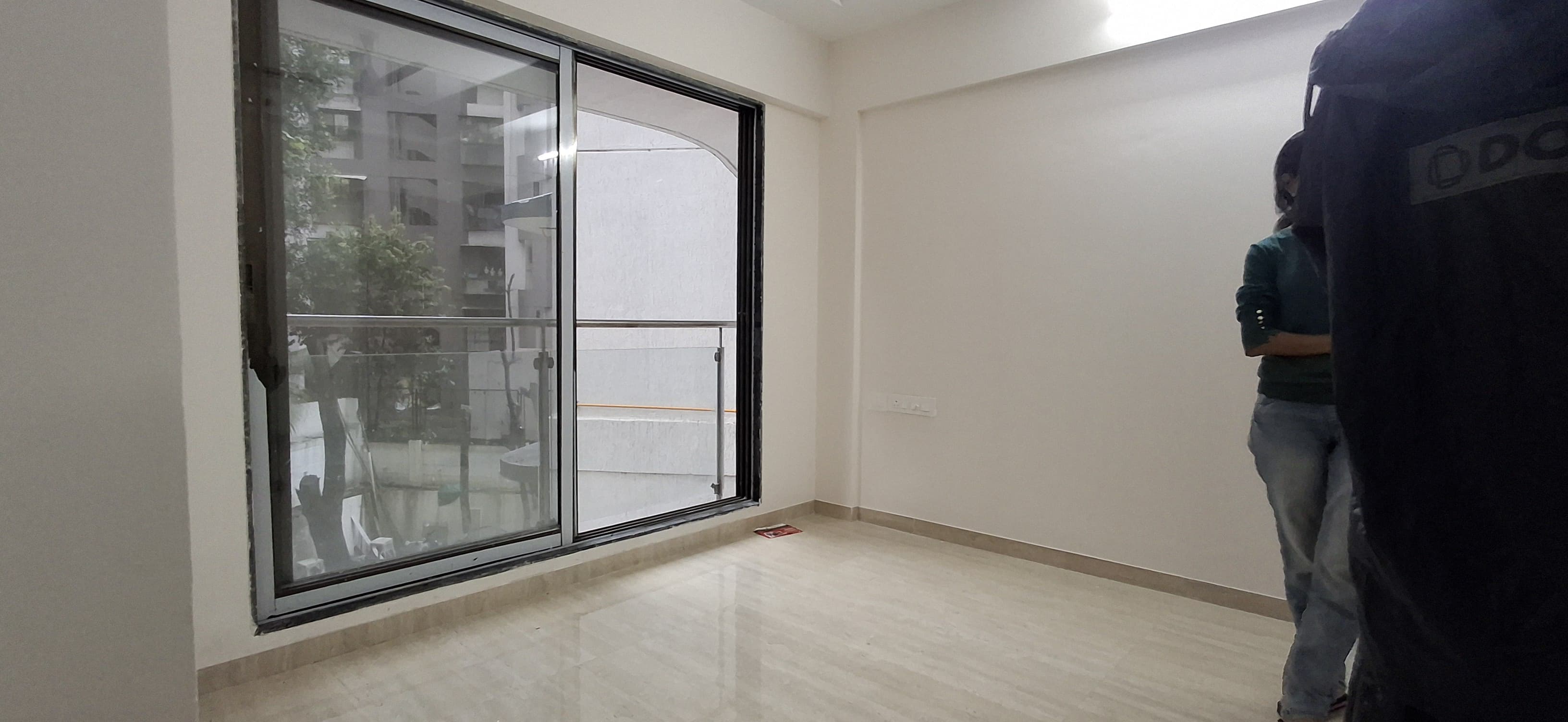 1 BHK + Pooja Room 395 Sq.Ft. Apartment in Je And Vee Om Trimurti