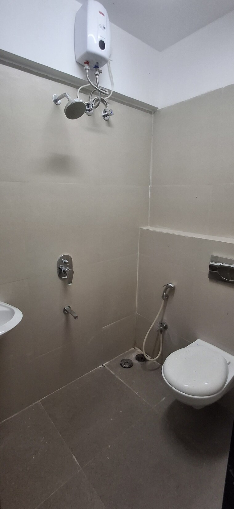 undefined, je-and-vee-om-trimurti 2 Bedroom 687 Sq.Ft. Apartment In Malad East Mumbai 9251390