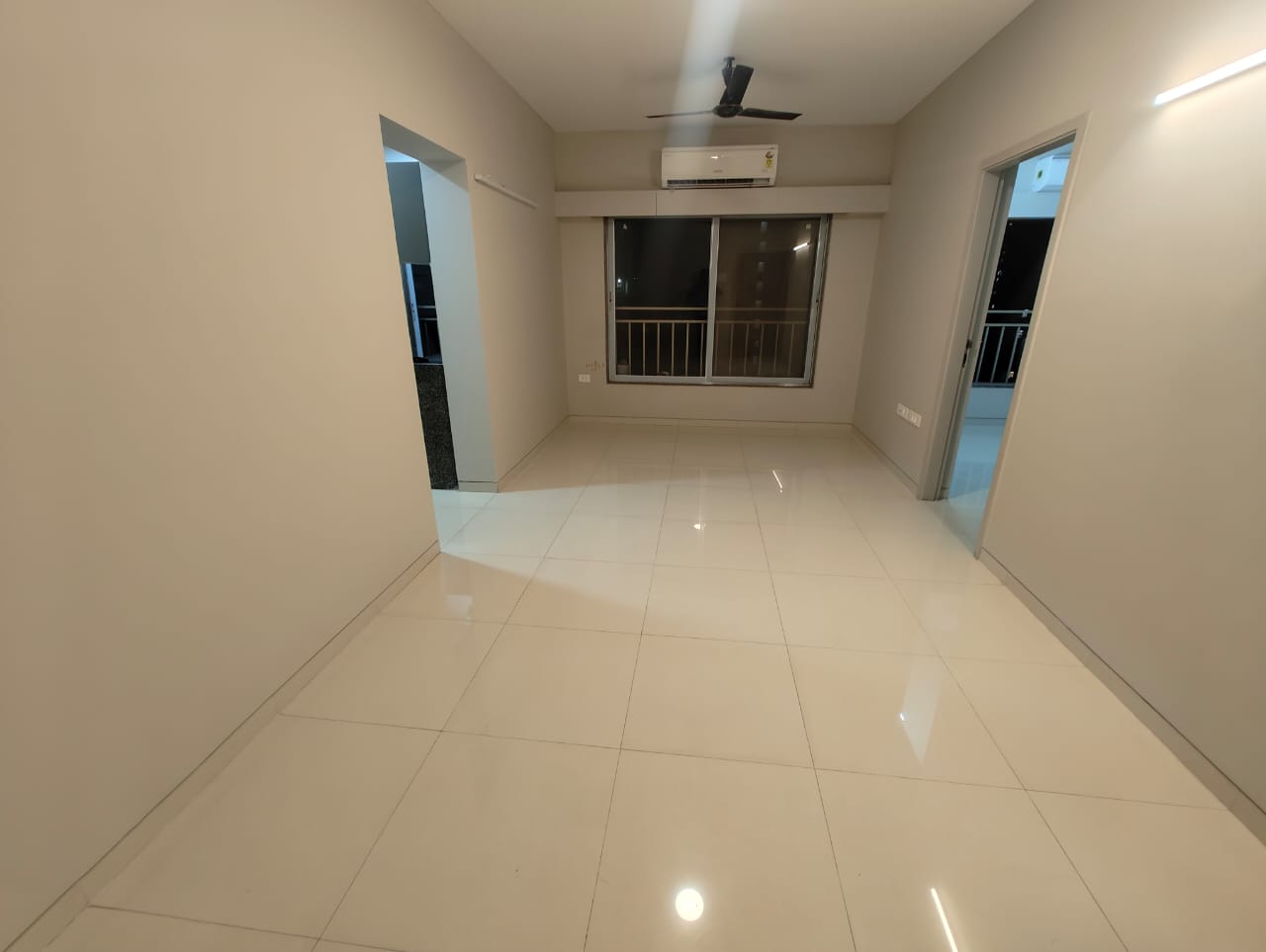 2 BHK + Pooja Room 625 Sq.Ft. Apartment in Harasiddh Viraaj
