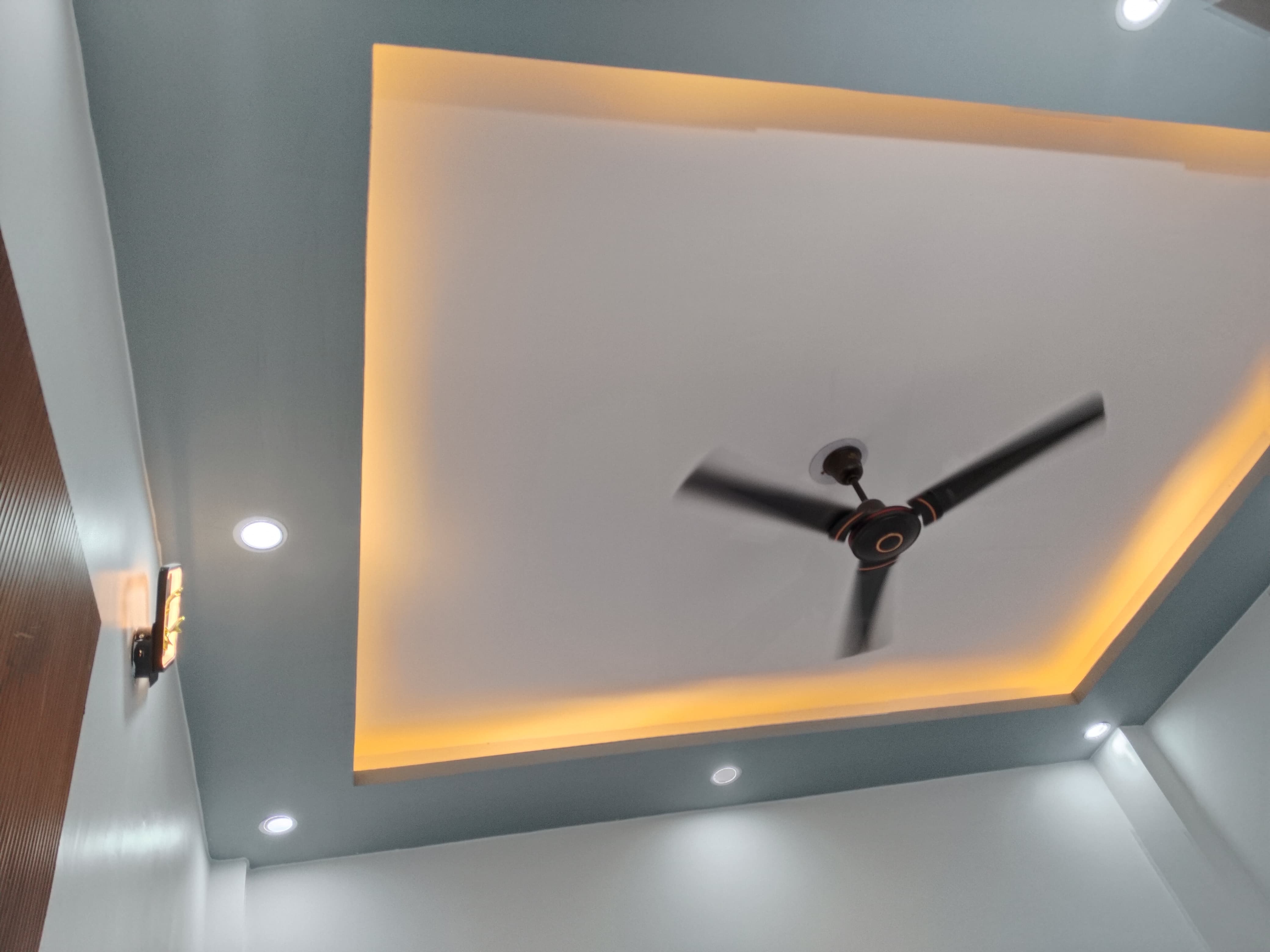 2 BHK + Pooja Room Builder Floor For Sale in Gayatri Enclave Govindpuram