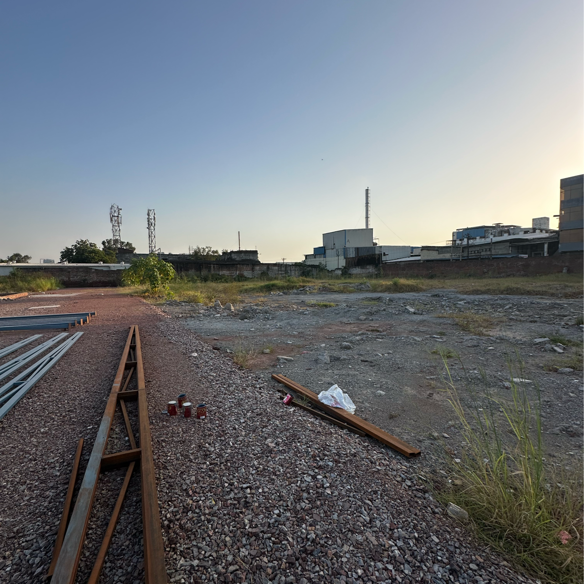 Industrial Plot For Sale in DLF Industrial Area