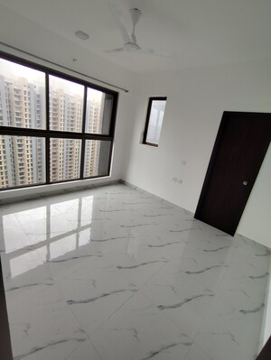 1 BHK Apartment For Rent in Raymond Ten X Habitat, Pokhran Road No Two