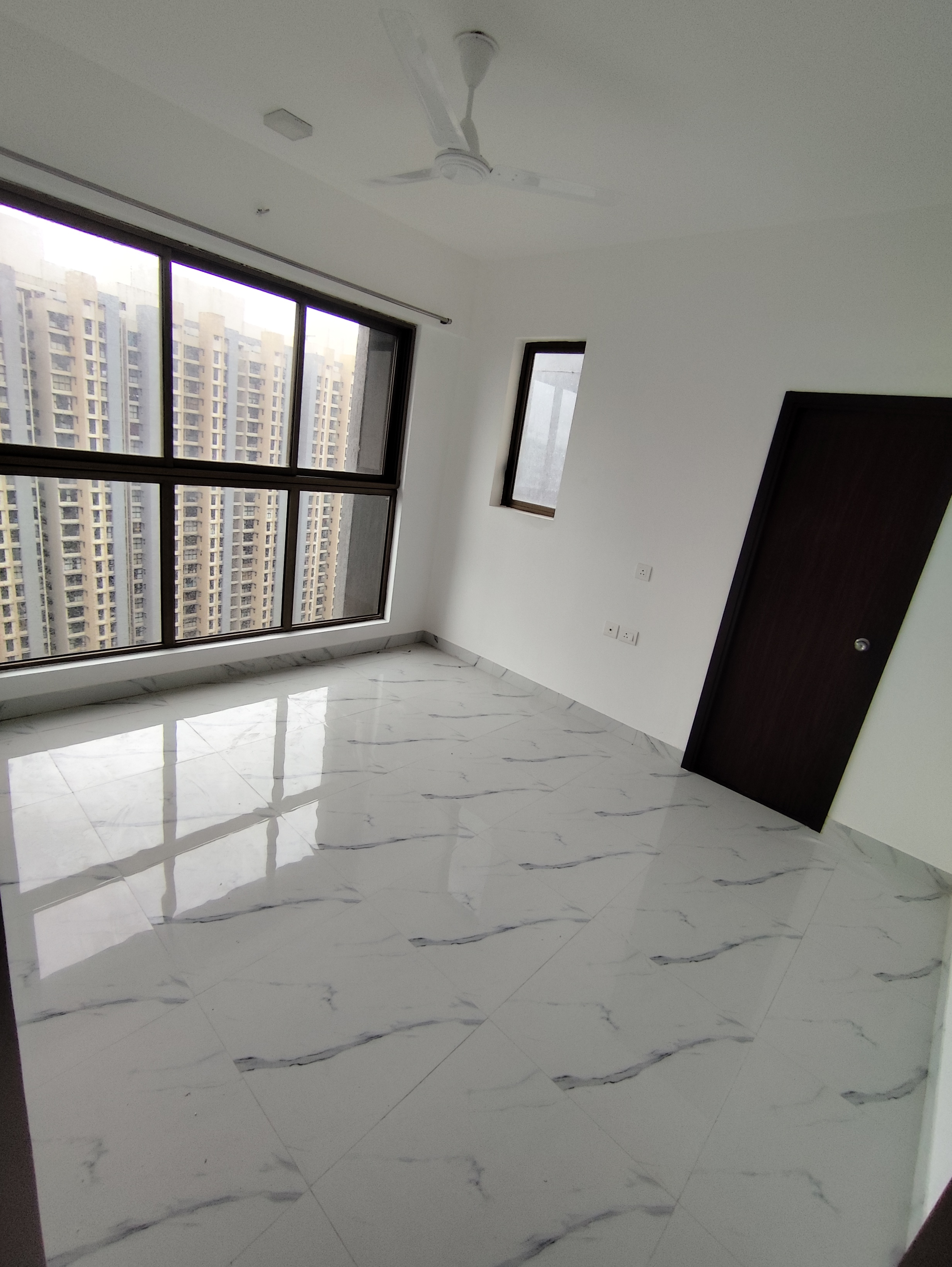 1 BHK Apartment For Rent in Raymond Ten X Habitat