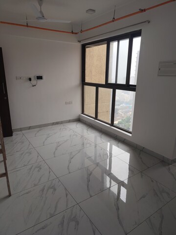 Room in 1 BHK Apartment at Raymond Ten X Habitat, Pokhran Road No Two – for Rent