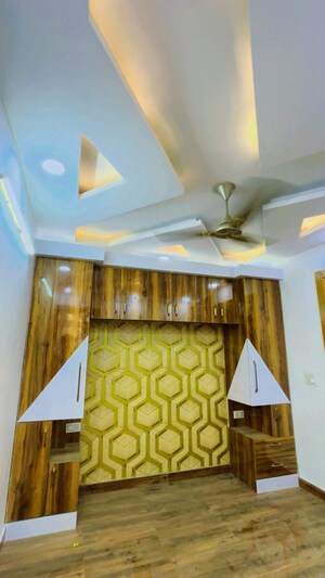 Bedroom in 3 BHK Builder Floor at Uttam Nagar – for Rent