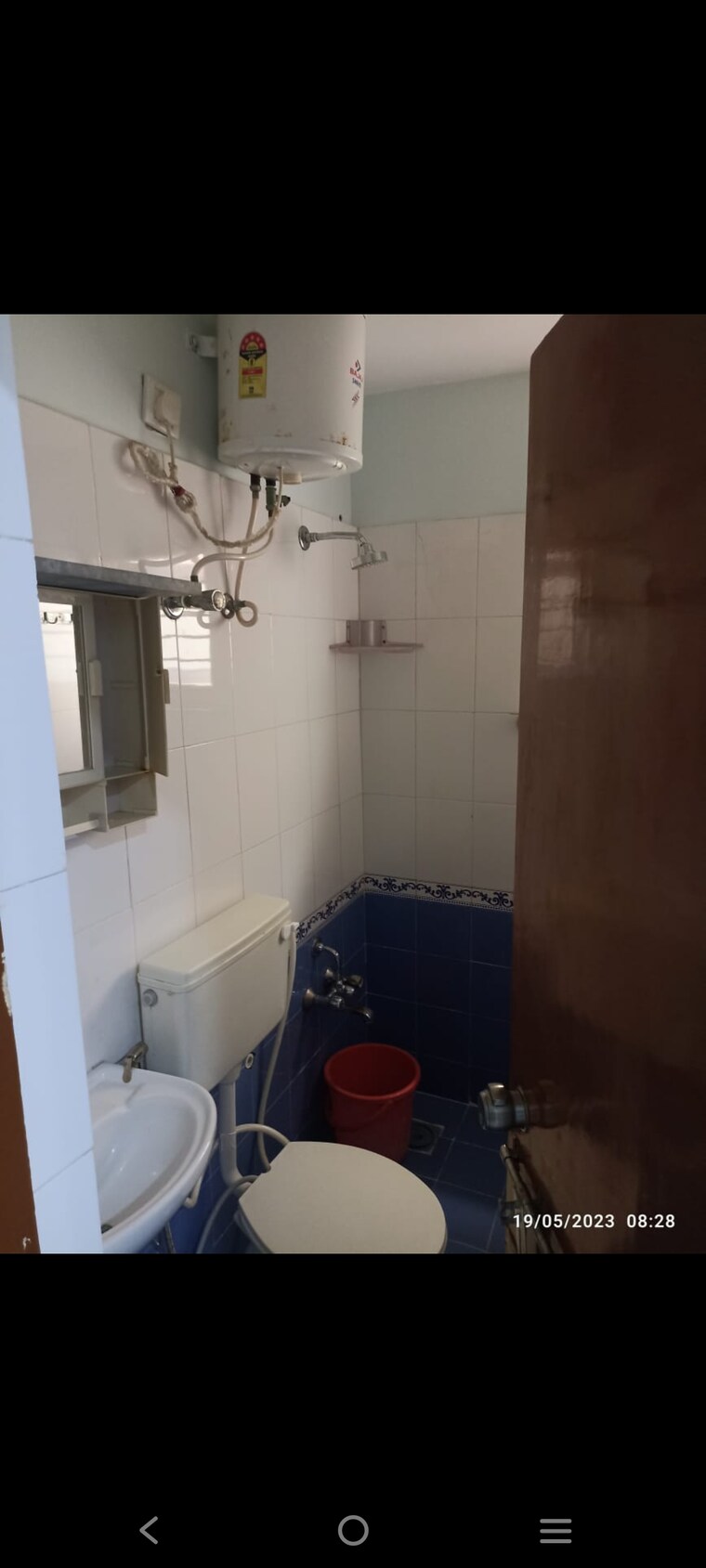 Bathroom, b-desai-anand-crystal 2 Bedroom 1320 Sq.Ft. Apartment In Tragad Ahmedabad 9251506