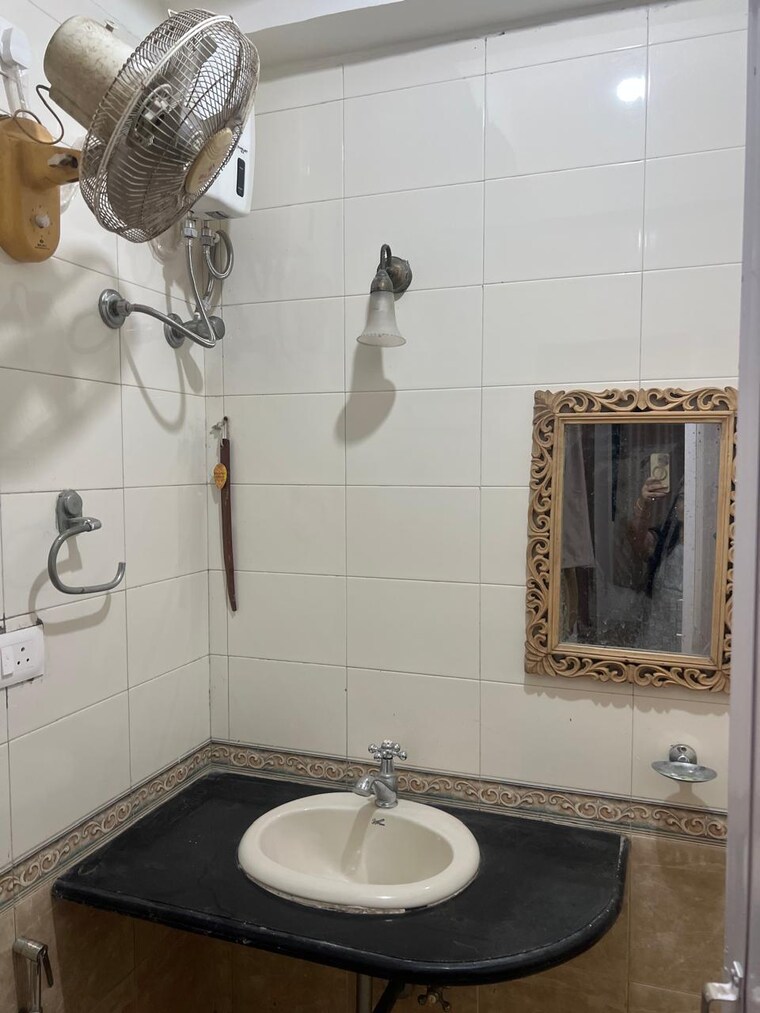 Bathroom, jalvaiyu-vihar 2 Bedroom 1100 Sq.Ft. Apartment In Kharghar Navi Mumbai 9251517