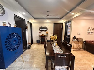 Living Room in 3 BHK Builder Floor at Sector 57 – for Rent