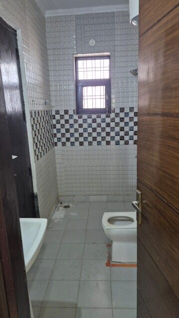 Bathroom in 4 BHK Builder Floor at Sector 37 – for Rent