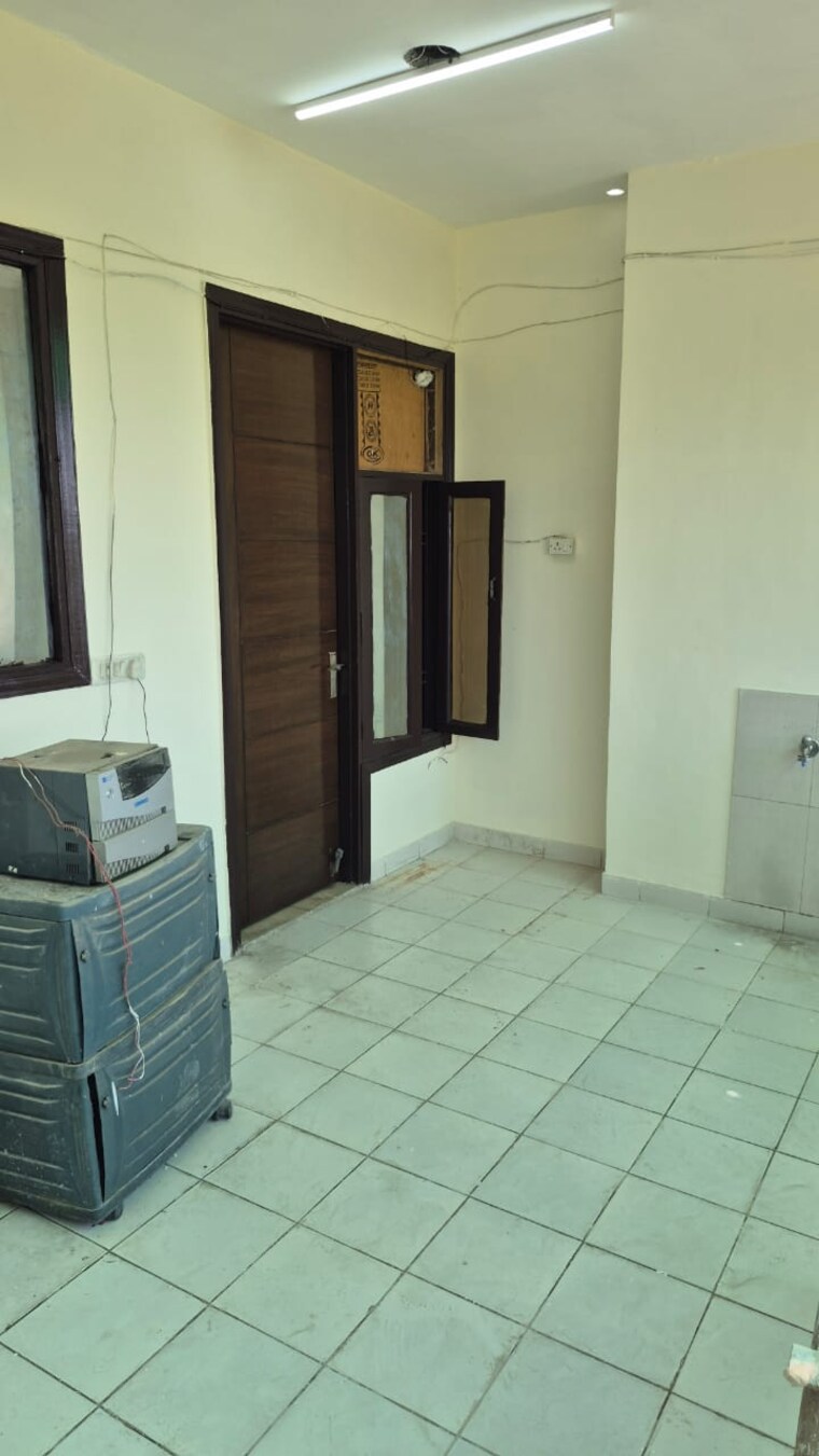 Living Room, sector 37 4 Bedroom 3150 Sq.Ft. Builder Floor In Sector 37 Faridabad 9251581