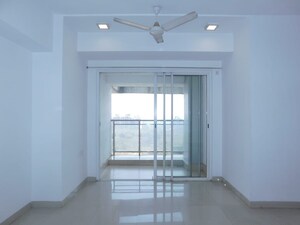 Room in 3 BHK Apartment at Omkar Veda Exclusive, Parel – for Sale