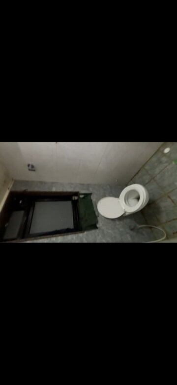 Attached Bathroom in 1 BHK Apartment at Prarthana Rajkamal Park, Parel – for Rent