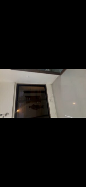 Furnished Amenities in 1 BHK Apartment at Prarthana Rajkamal Park, Parel – for Rent