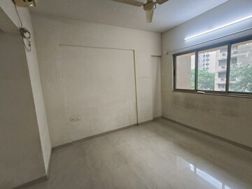 Room in 1 BHK Apartment at Lodha Palava Lily, Dombivli East – for Rent